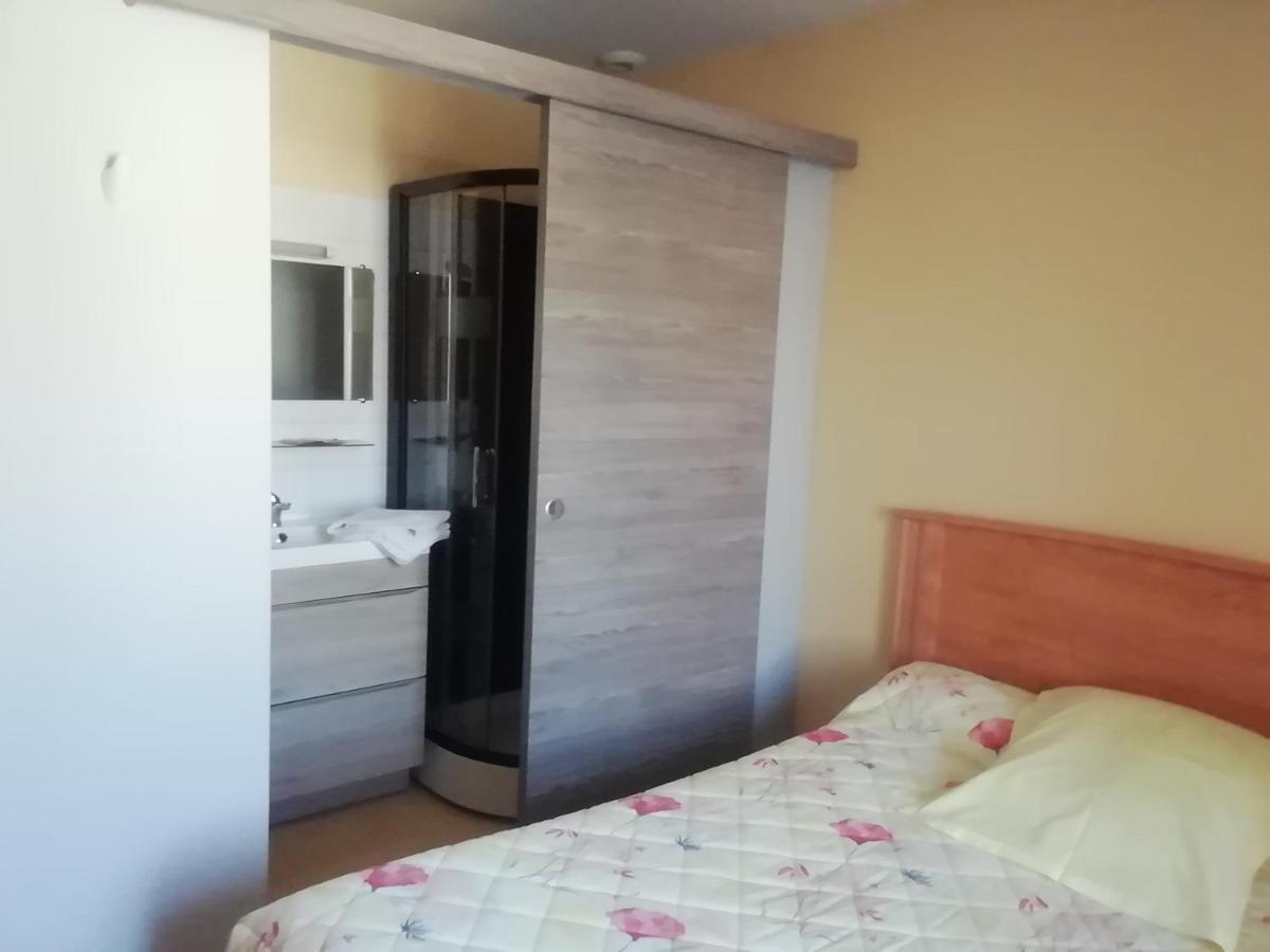 Hotel Ducret Champfromier エクステリア 写真